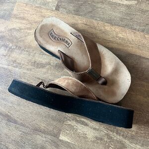 Vintage sketchers platform sandals